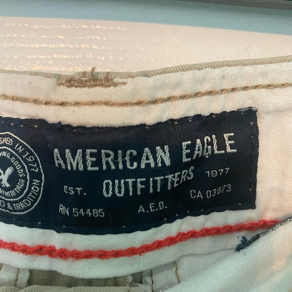 American Eagle Men’s Khaki Shorts Longboard size 26 - Picture 2 of 6